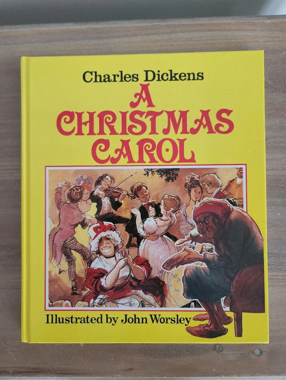 📖 Charles Dickens A Christmas Carol Illustrated John Worsley Hardcover Book